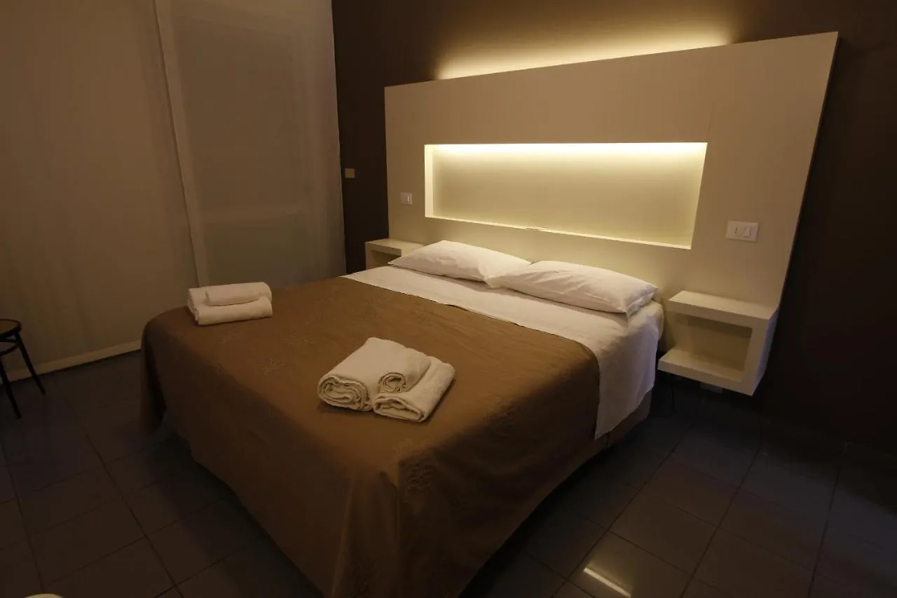 Hotel Desire' Riccione 3*,  Italie