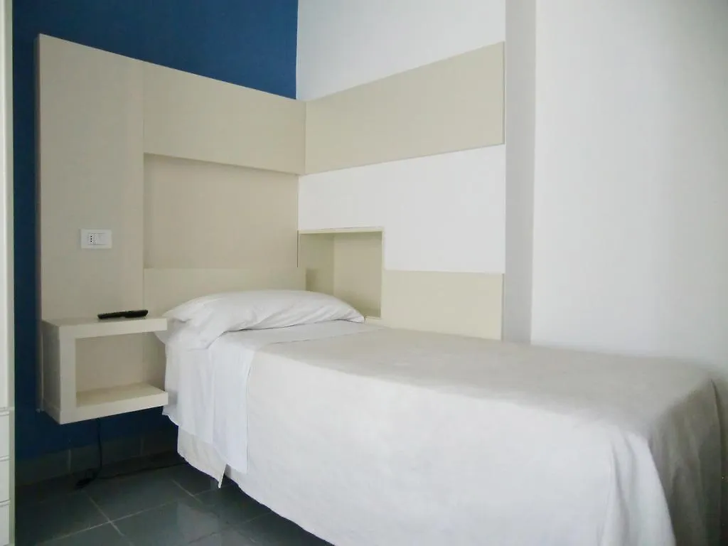 Hotel Desire' Riccione 3*,  Italie